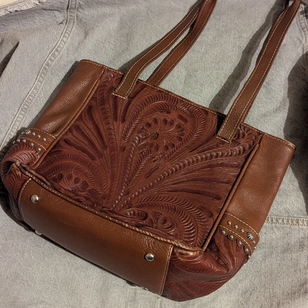 American West Brown Leather Shoulder Bag with Turquoise Accents - Picture 10 of 14